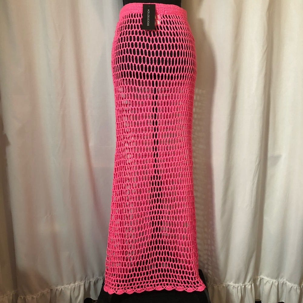 Neon Pink Crochet Maxi Skirt Cover Up Size L (NWT)